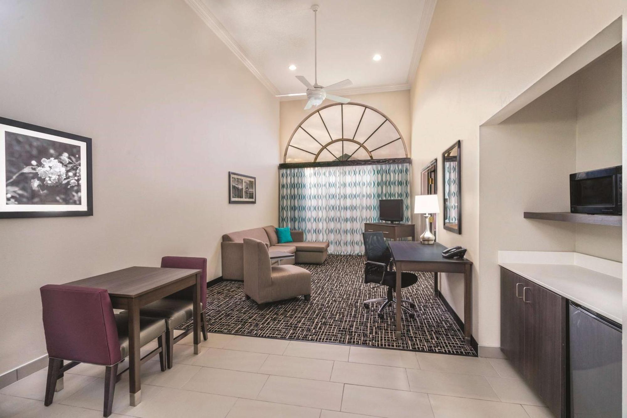 Hotel La Quinta By Wyndham Loudon Exterior foto